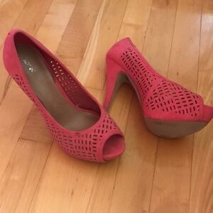 Apt. 9 Women Hayden Coral Suede Peep Toe Shoes 6.5